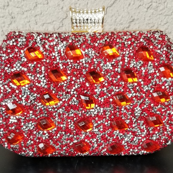 Clutch - Picture 1 of 2